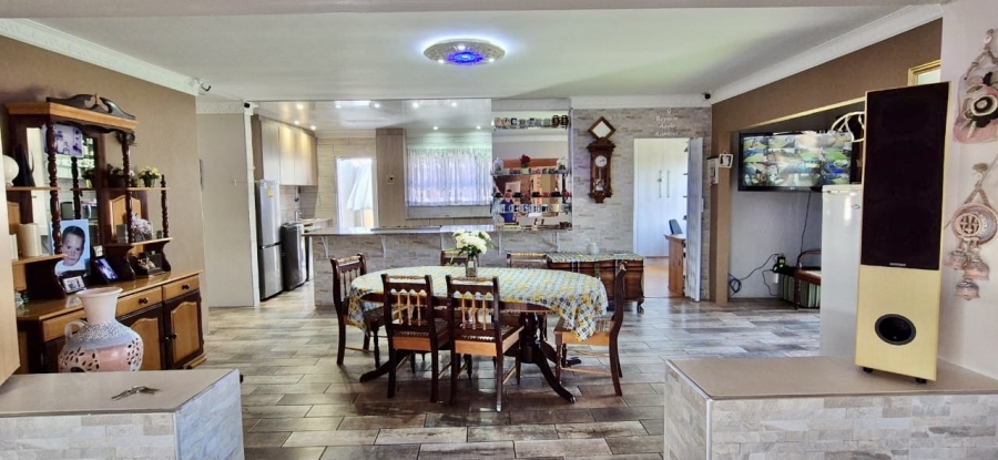 3 Bedroom Property for Sale in Rowallan Park Eastern Cape